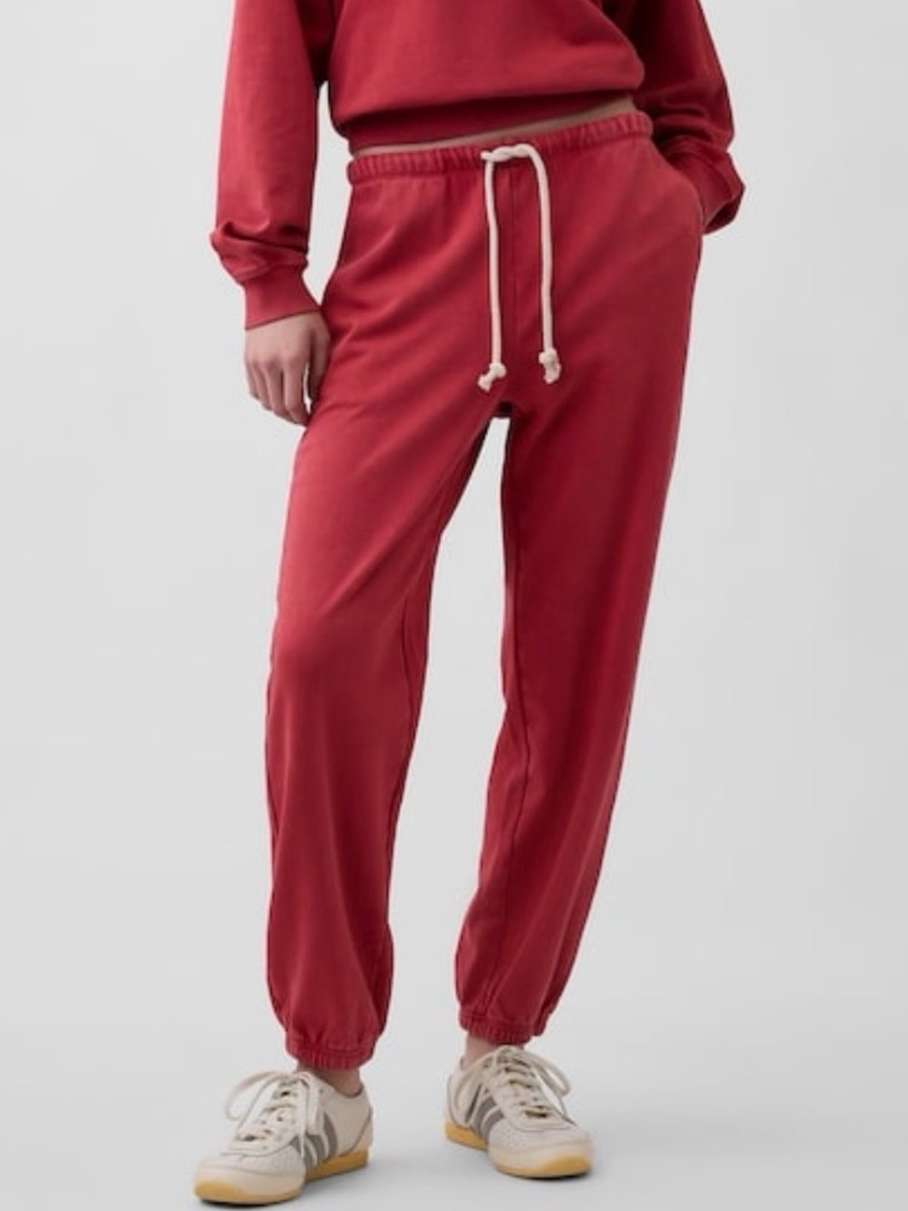 Gap VintageSoft Terry Relaxed Joggers - Chakra Red
